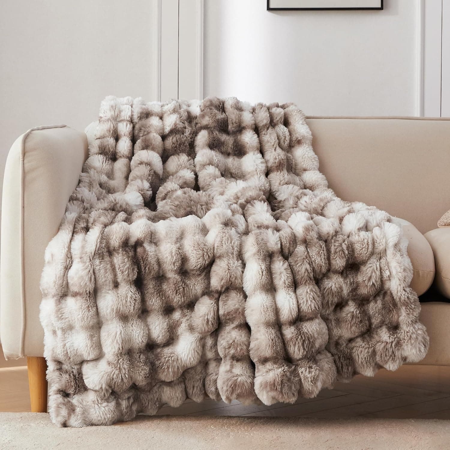 COOVA Tie-Dye Brown Faux Fur Throw Blanket – Luxuriously Soft 50x60" Cozy Plush Design for Sofa & Bedroom
